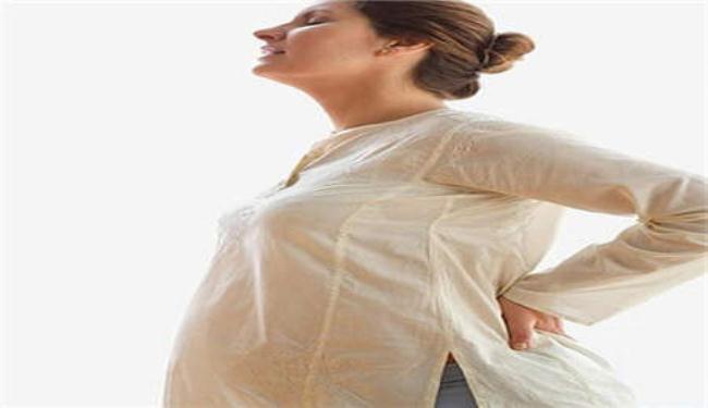 وقوف الحامل لفترات طويلة يضر الجنين