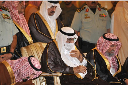 مرگ شاه عربستان واقعیت ندارد