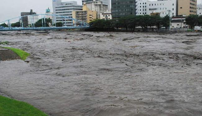 مقتل 6 وفقدان 20 بسبب الأمطار في اليابان