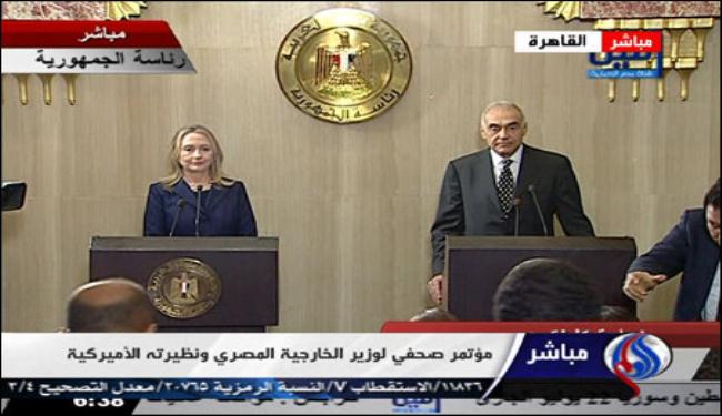 كلينتون : الشعب المصري هو صاحب القرار