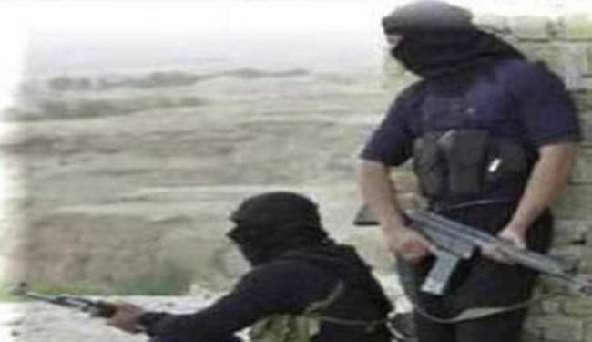 المسلحون يحاصرون 