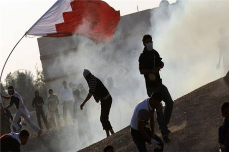 آل خليفه بحرين را به زنداني بزرگ تبديل كرده است