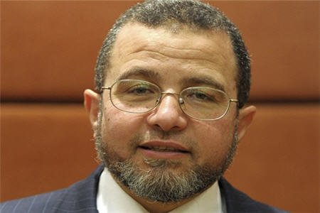نخست وزير مصر در تشکیل کابينه مستقل عمل مي كند