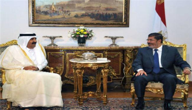 امير قطر يبحث مع مرسي العلاقات الثنائية