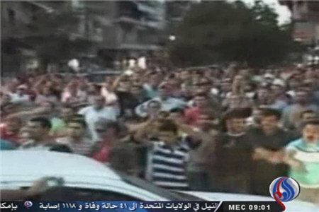 تظاهرات گسترده در حلب بر ضد عناصر مسلح