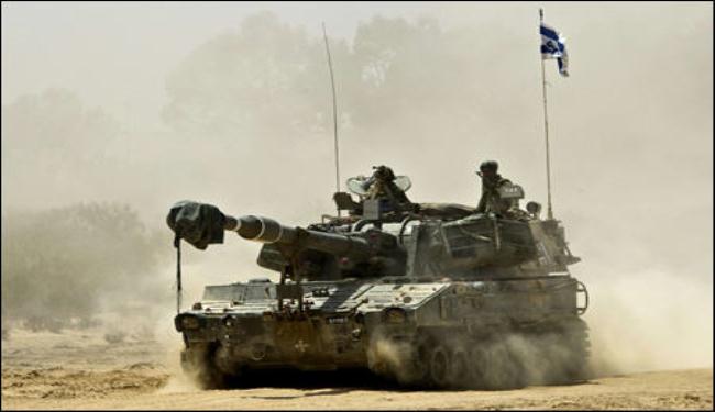 مناورات إسرائيلية بدبابات 