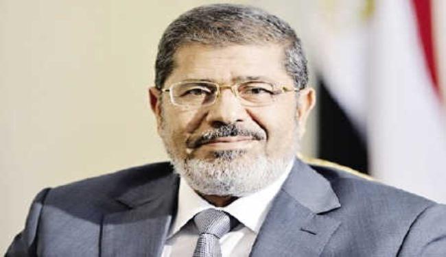  الرئيس المصري يؤكد انه ضد اي مساس بالنبي الاکرم  