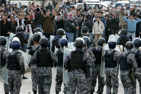 سرکوب مخالفان اردنی شدت گرفت