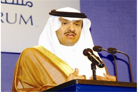شاهزاده عربستانی: سایت های اجتماعی، امنیت را مختل می کنند