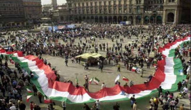 عشرات الآلاف يتظاهرون بروما احتجاجا على التقشف