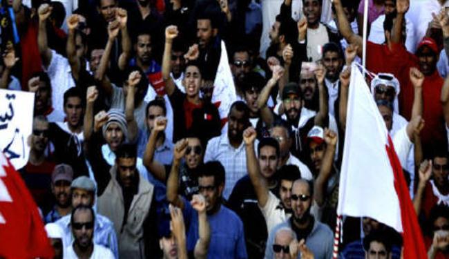 البحرينيون يواصلون مساندة اهالي العكر المحاصرين