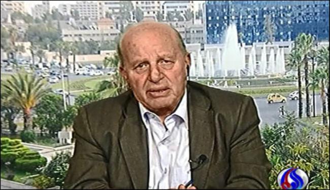 دبلوماسي سابق: الدور التركي الخليجي يعرقل مهمة الابراهيمي