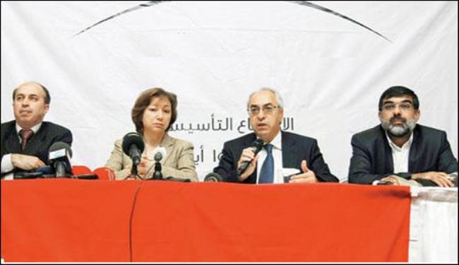 التناقض والانتماء للخارج يجمعان المعارضة السورية