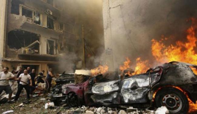 30 قتيلا على الاقل وعشرات الجرحى بتفجيرِ سيارة مفخخة شمال بغداد 