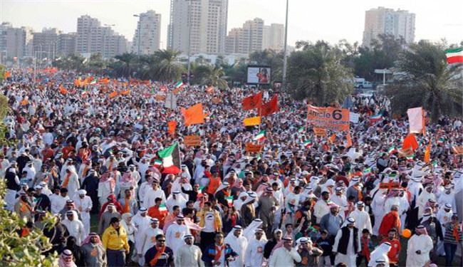تظاهرات گسترده مخالفان کویتی علیه انتخابات