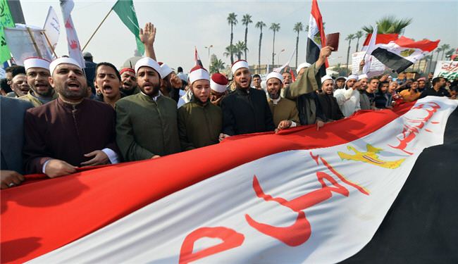 نظرسنجی شبکه مصری دربارۀ پیش نویس قانون اساسی