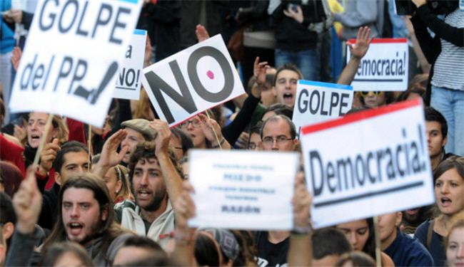 آلاف الاسبان يتظاهرون ضد سياسات التقشف