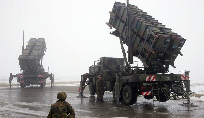 الناتو يبدأ نشر صواريخ باتريوت في تركيا