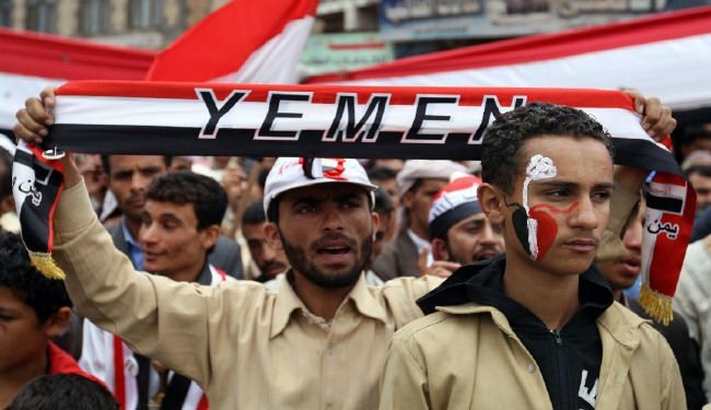 حمله نیروهای نظامی به تظاهرکنندگان یمنی