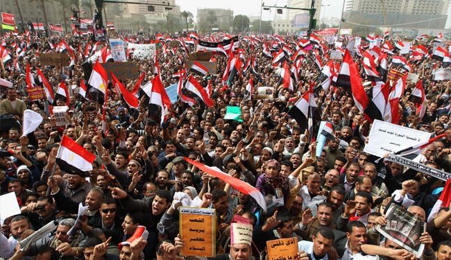 احزاب المعارضة المصرية فقدت الثقة بنفسها وبشعبها