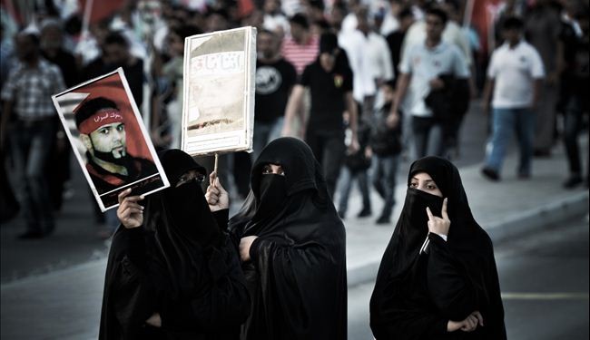 فعال بحرینی: دعوت آل خلیفه برای گفتگو جدی نیست