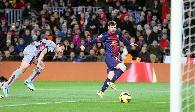 برشلونة وريال يستعرضان قبل 