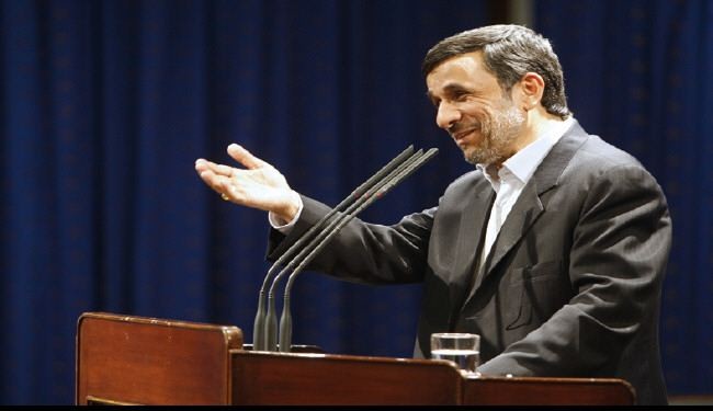 احمدي نجاد: ثورتنا الاسلامية تتعلق بكافة الشعوب