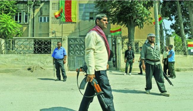 اشتباكات عنيفة بين مقاتلين اكراد ومسلحين بالحسكة