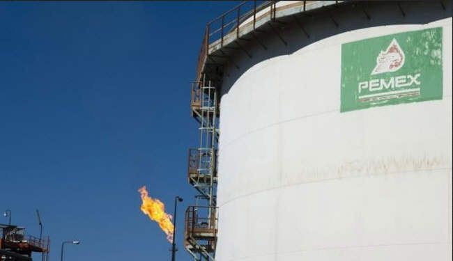 إخلاء مقر شركة بيمكس النفطية في مكسيكو سيتي
