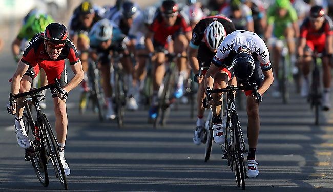 الأميركي بوكوالتر يفوز بأولى مراحل طواف قطر