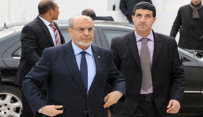 حزب الرئيس التونسي يقرر البقاء في الحكومة