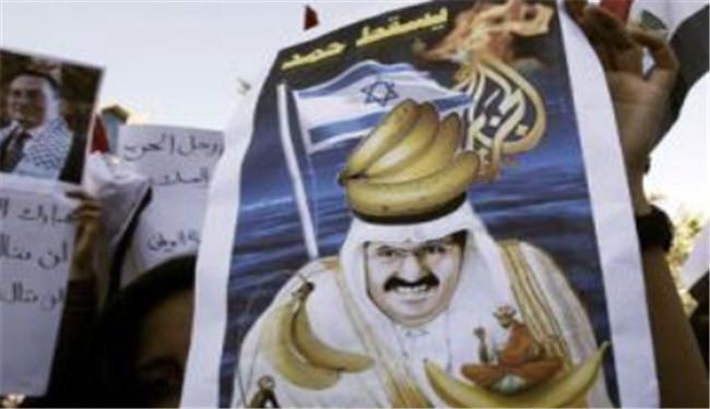 چرا پرچم قطر در قاهره به آتش کشیده شد؟