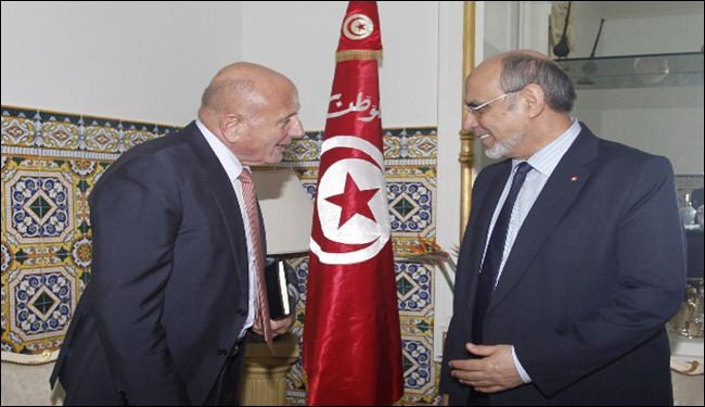 حكومة تونسية جديدة من سياسيين وتكنوقراط