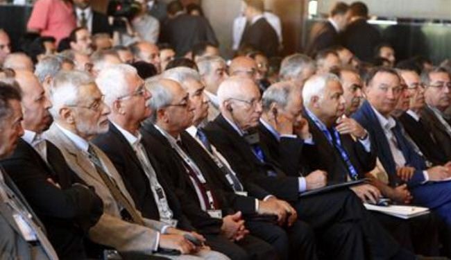 المعارضة السورية ترجيء اجتماعا لتشكيل حكومة
