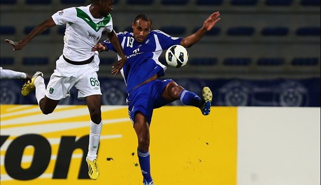 الحوسني يقود الاهلي للفوز على النصر