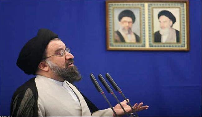 خاتمي: اميركا تمد الارهابيين بالكيمياوي لارتكاب مجازر