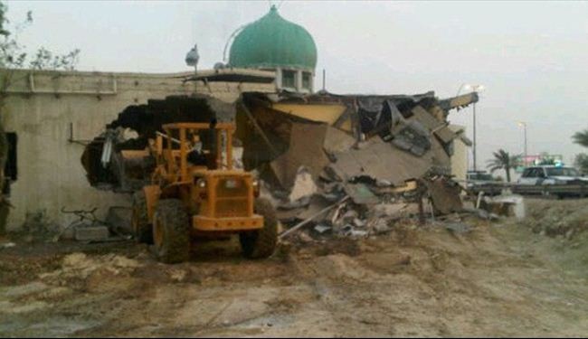 معارض بحريني يندد بهدم المساجد في البحرين