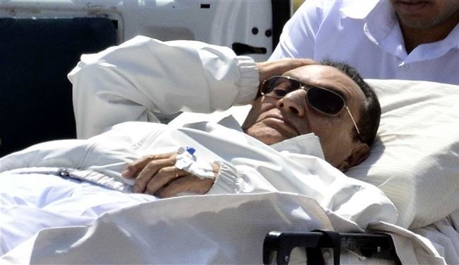 Egyptian judge resigns from Mubarak court