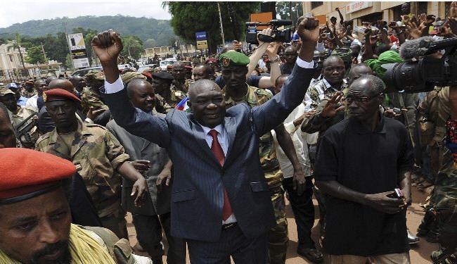 انتخاب زعيم انقلاب افريقيا الوسطى رئيسا للبلاد