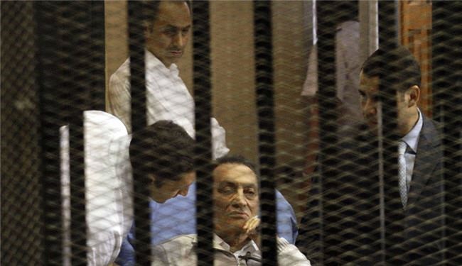 تظاهرات گسترده مصری ها در اعتراض به تبرئه مبارک
