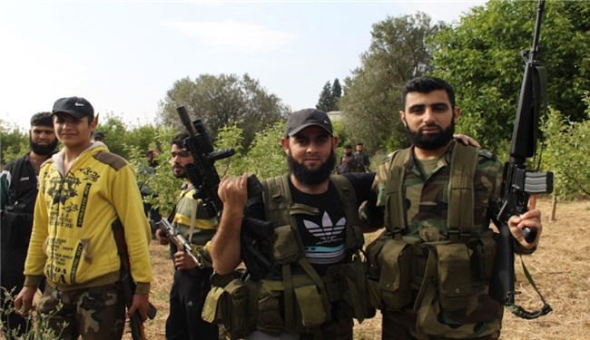 ادامه نبرد ارتش سوریه با تروریست ها در روستاها