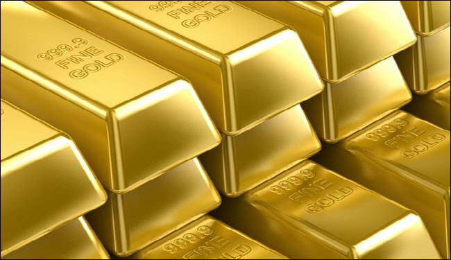 الذهب يتراجع تحت ضغوط صعود الدولار