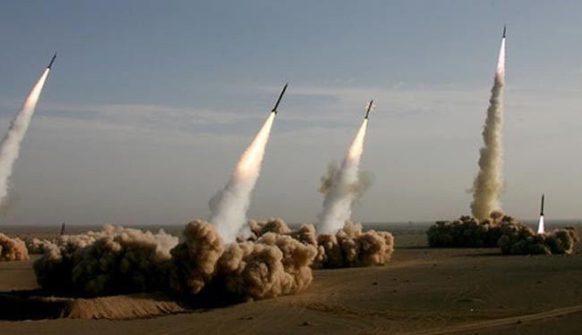 سلاح البر بالجيش الايراني يطور قدراته الصاروخية