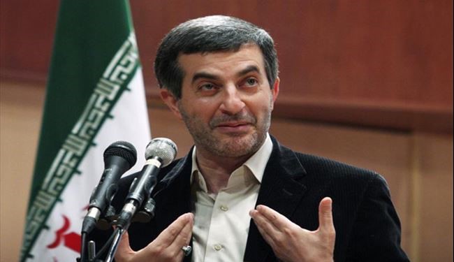 Ahmadinejad close ally joins presidential race