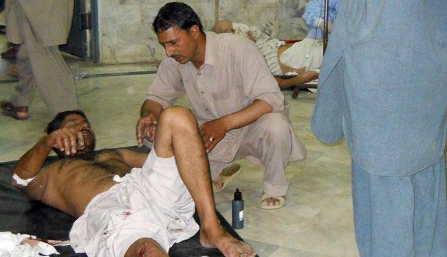 قتلى وجرحى بهجوم مزدوج على مسجدين بباكستان