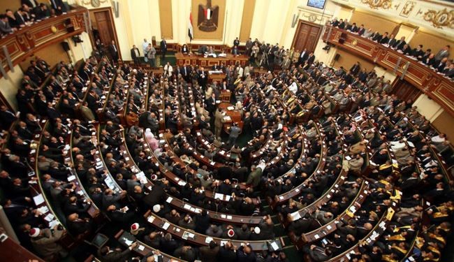 بحث و جدل در پارلمان مصر درباره گردشگران ایرانی