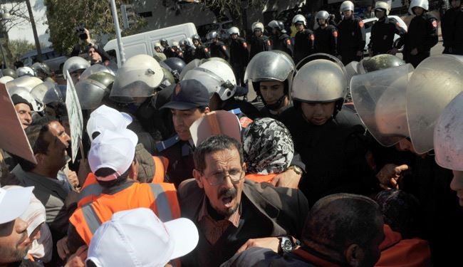 المغرب: قمع المتظاهرين