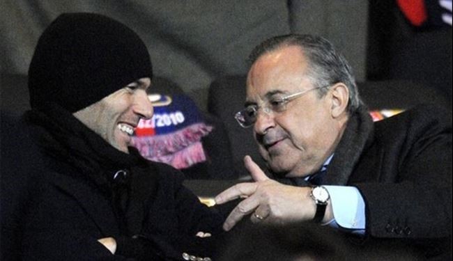 بيريز لا يستبعد تعيين زيدان مدرّباً لريال مدريد