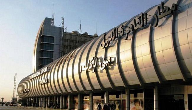 فصل 15 عاملا لقيادتهم إضراباً بمطار القاهرة