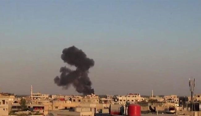 Twin bomb attacks kill 14 in Damascus